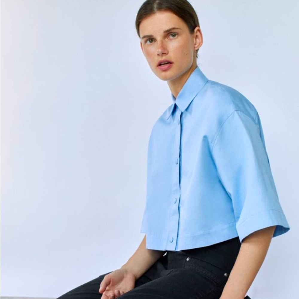 Zara light blue cropped shirt 3/4 sleeves size XS